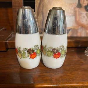 Vintage Corning salt and pepper shakers